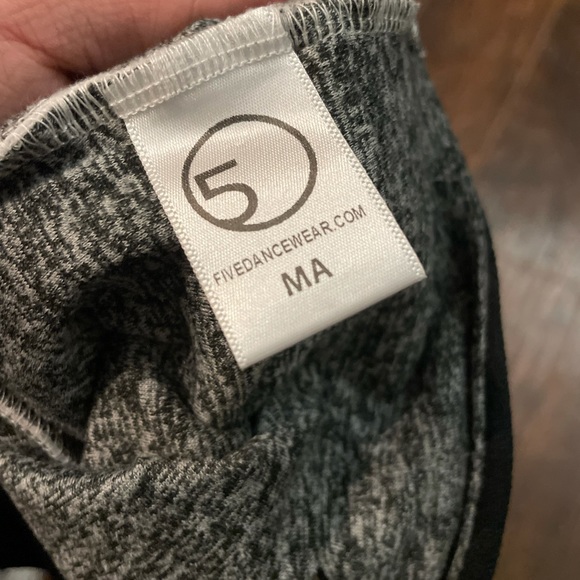 Five Dancewear Flex tank - Picture 4 of 4